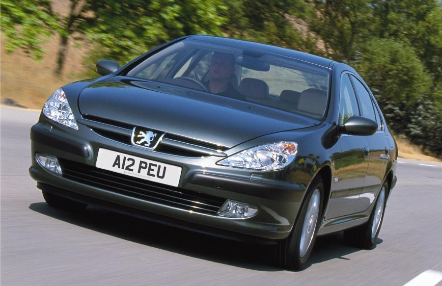  Peugeot 607 1999 года  (фото 40 из 53)